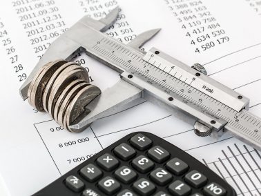 savings-2789153_1920 finanzen investieren